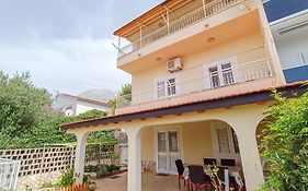 Apartment Huanita