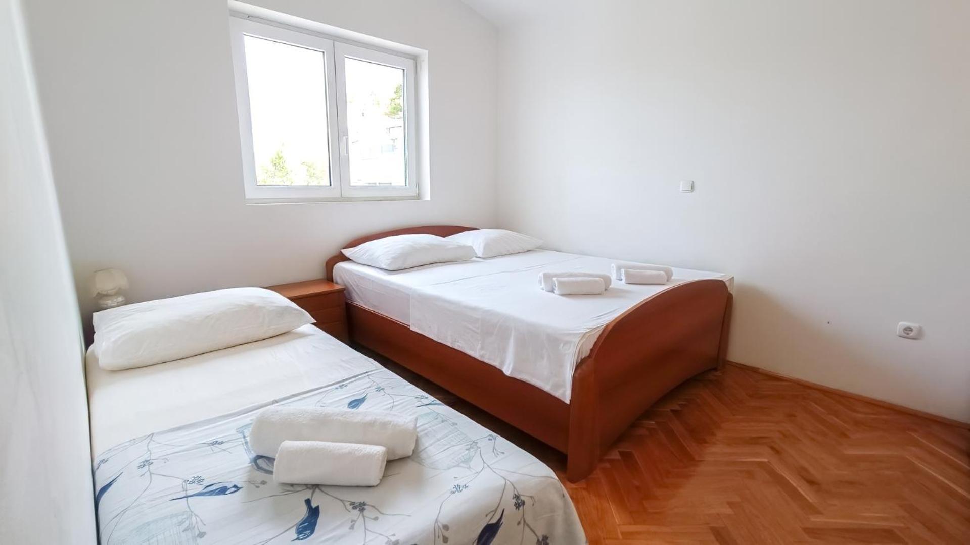 Apartment Huanita Promajna Kültér fotó
