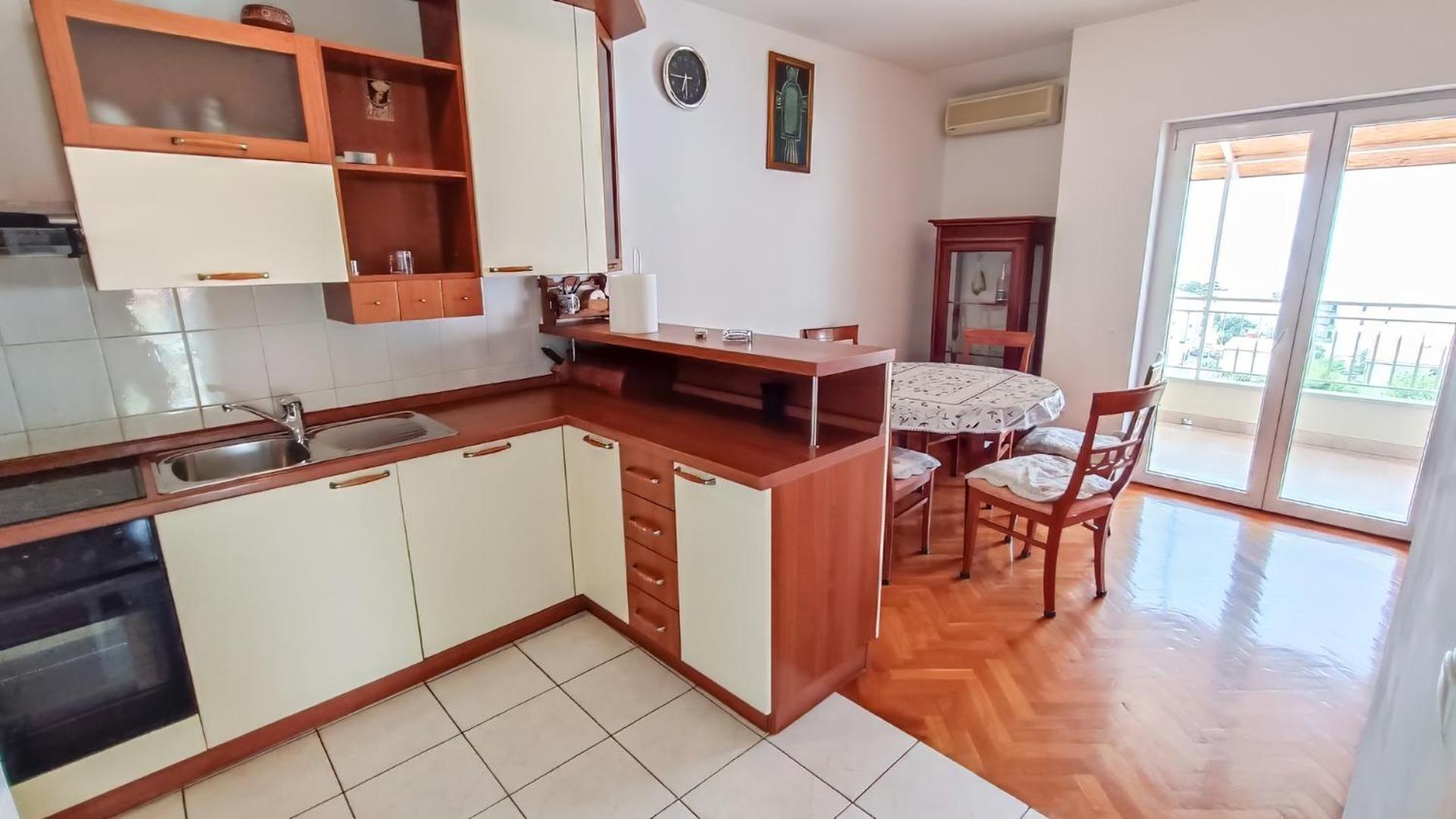Apartment Huanita Promajna Kültér fotó