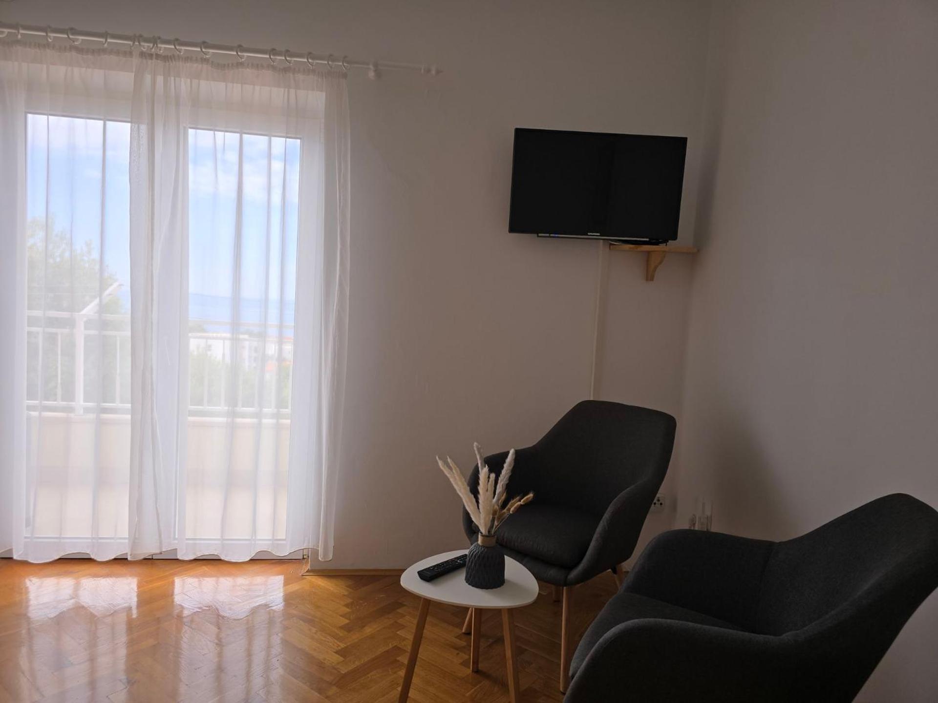 Apartment Huanita Promajna Kültér fotó